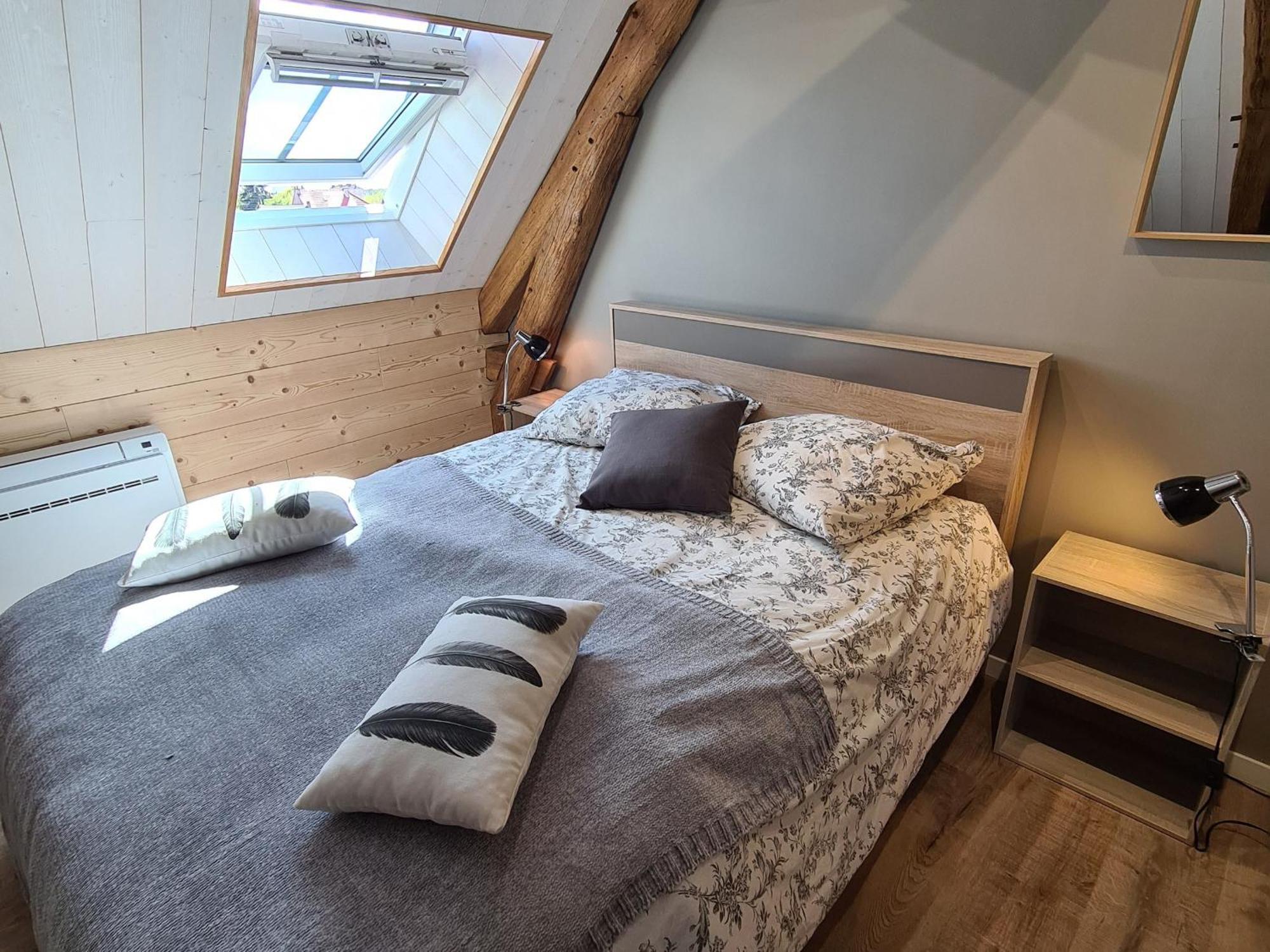 Gite Spacieux A Briare Avec Terrasse, Ideale Pour Familles Et Seminaires, Animaux Acceptes. - Fr-1-590-371 Eksteriør bilde