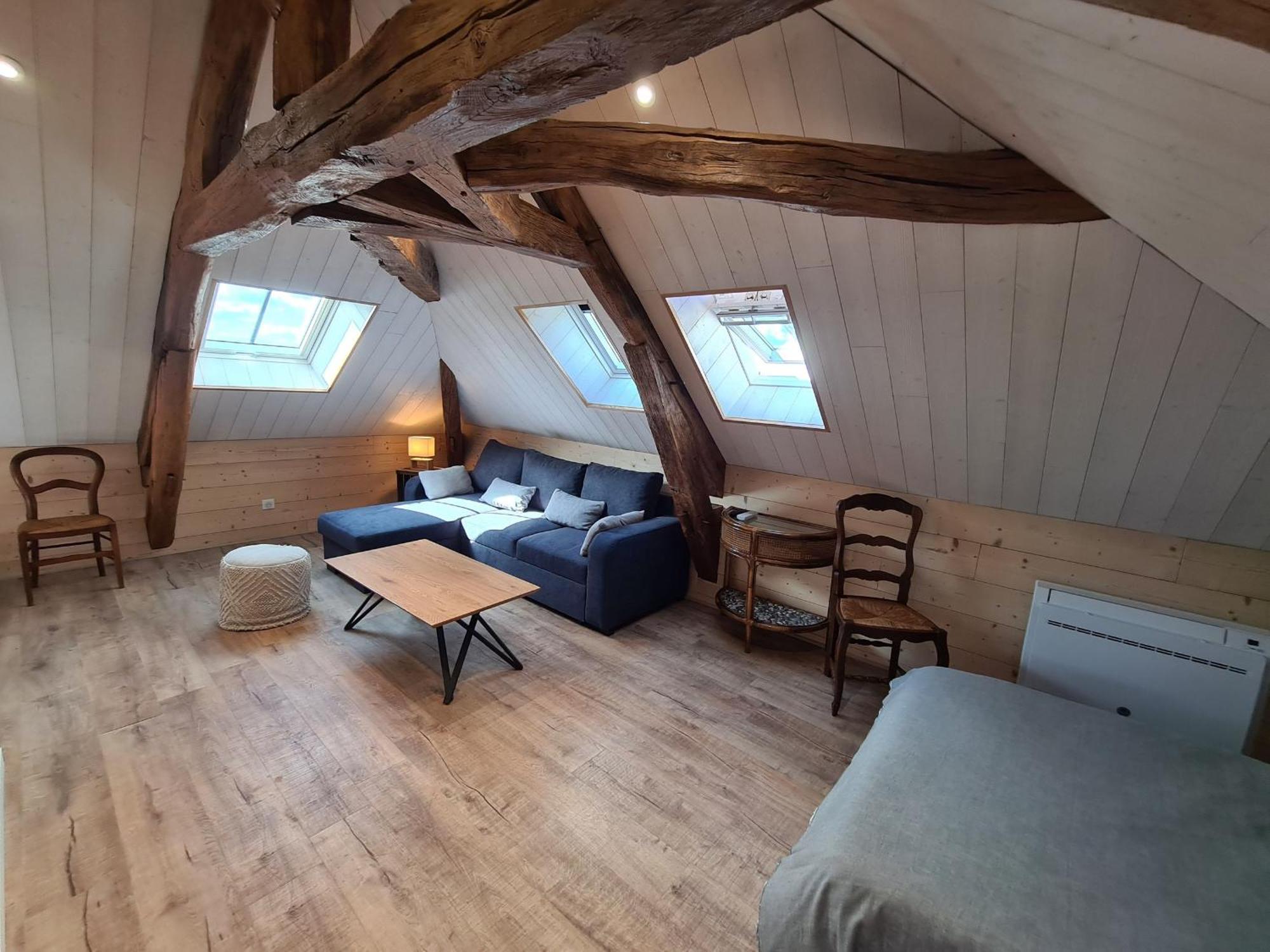 Gite Spacieux A Briare Avec Terrasse, Ideale Pour Familles Et Seminaires, Animaux Acceptes. - Fr-1-590-371 Eksteriør bilde
